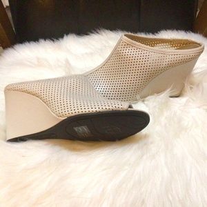 Mule wedge heel sandals